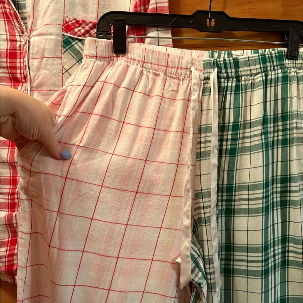 Victoria's Secret Red and Green Plaid Pajama Set size M - Picture 3 of 16